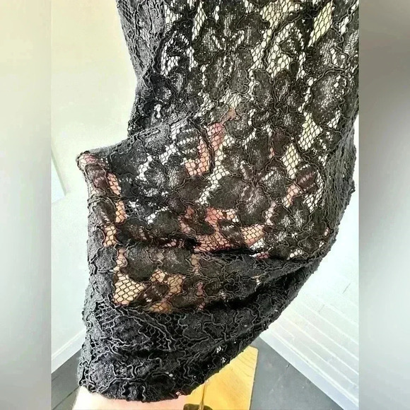 Aritzia Wilfred Madeline Tank Top Size Small Lace Racer back Black - Picture 7 of 14